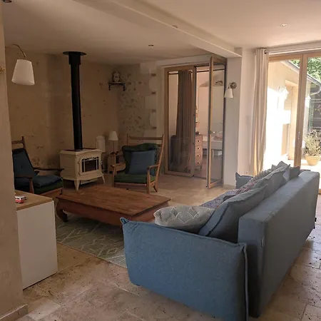Maison Au Bord D'un Ruisseau Pontigné