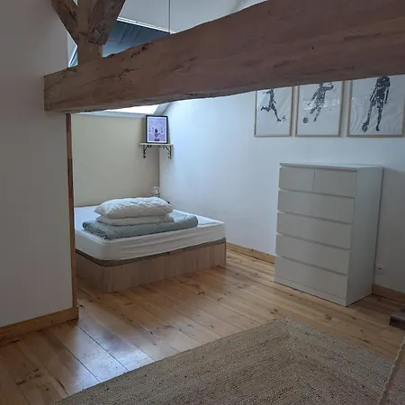 Maison Au Bord D'un Ruisseau * Pontigne