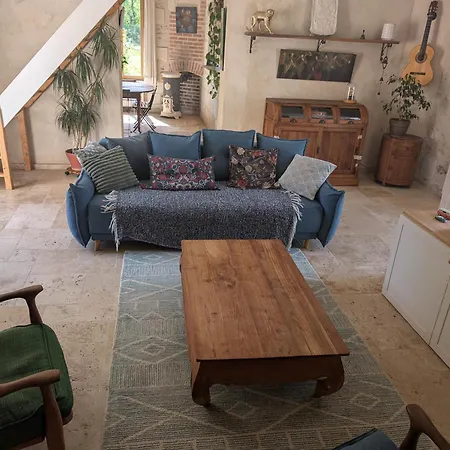 Maison Au Bord D'un Ruisseau * Pontigné